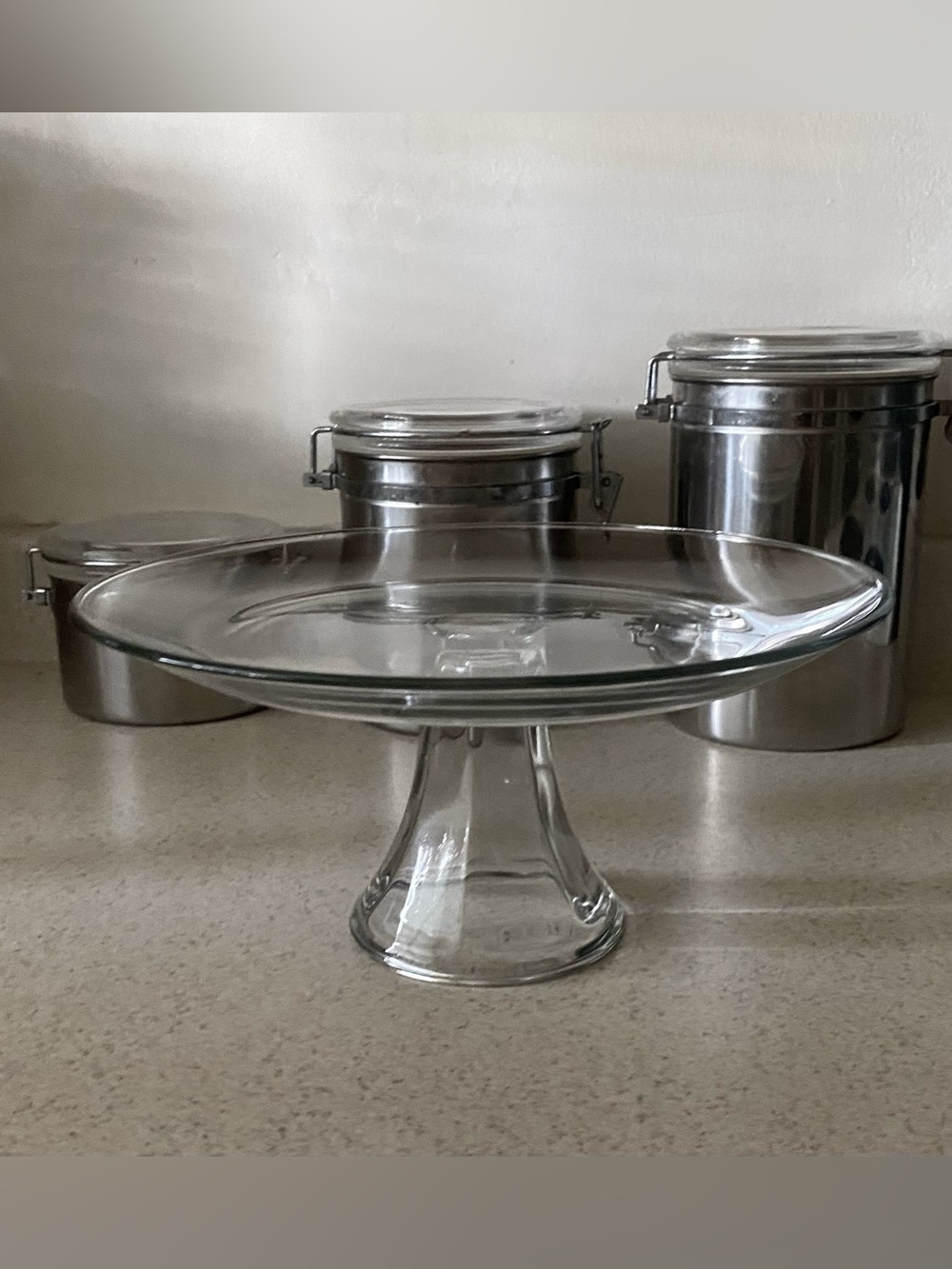 Elegant 10 Inch Clear Glass Pedestal Cake Stand. Excellent Condition.